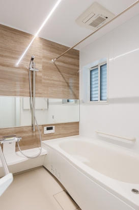 Panasonicスゴピカ保温浴槽で、お湯の温かさを長時間保つことが出来ます。