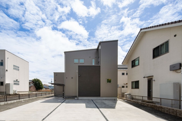 LIFUNが美濃加茂市で作った注文住宅の外観写真